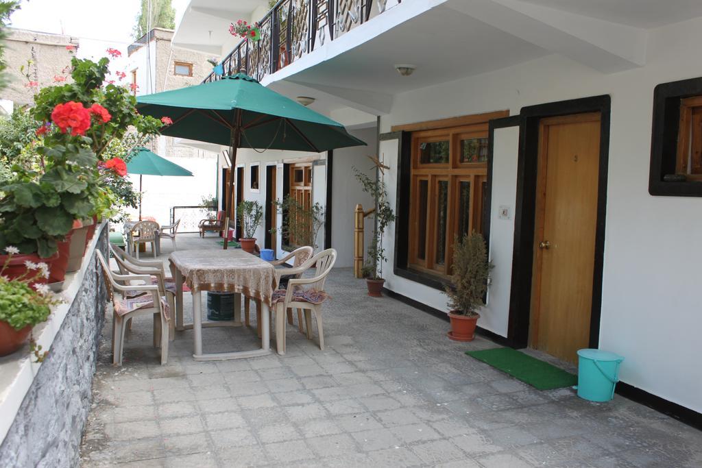 Travellers House Hotel Leh Luaran gambar